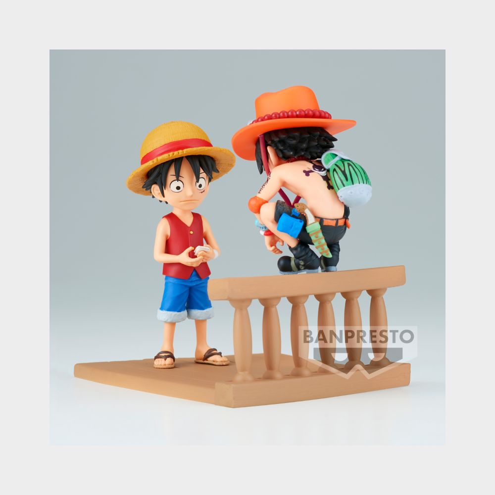 ONE PIECE WORLD COLLECTABLE FIGURE LOG STORIES-MONKEY.D.LUFFY & PORTGAS.D.ACE