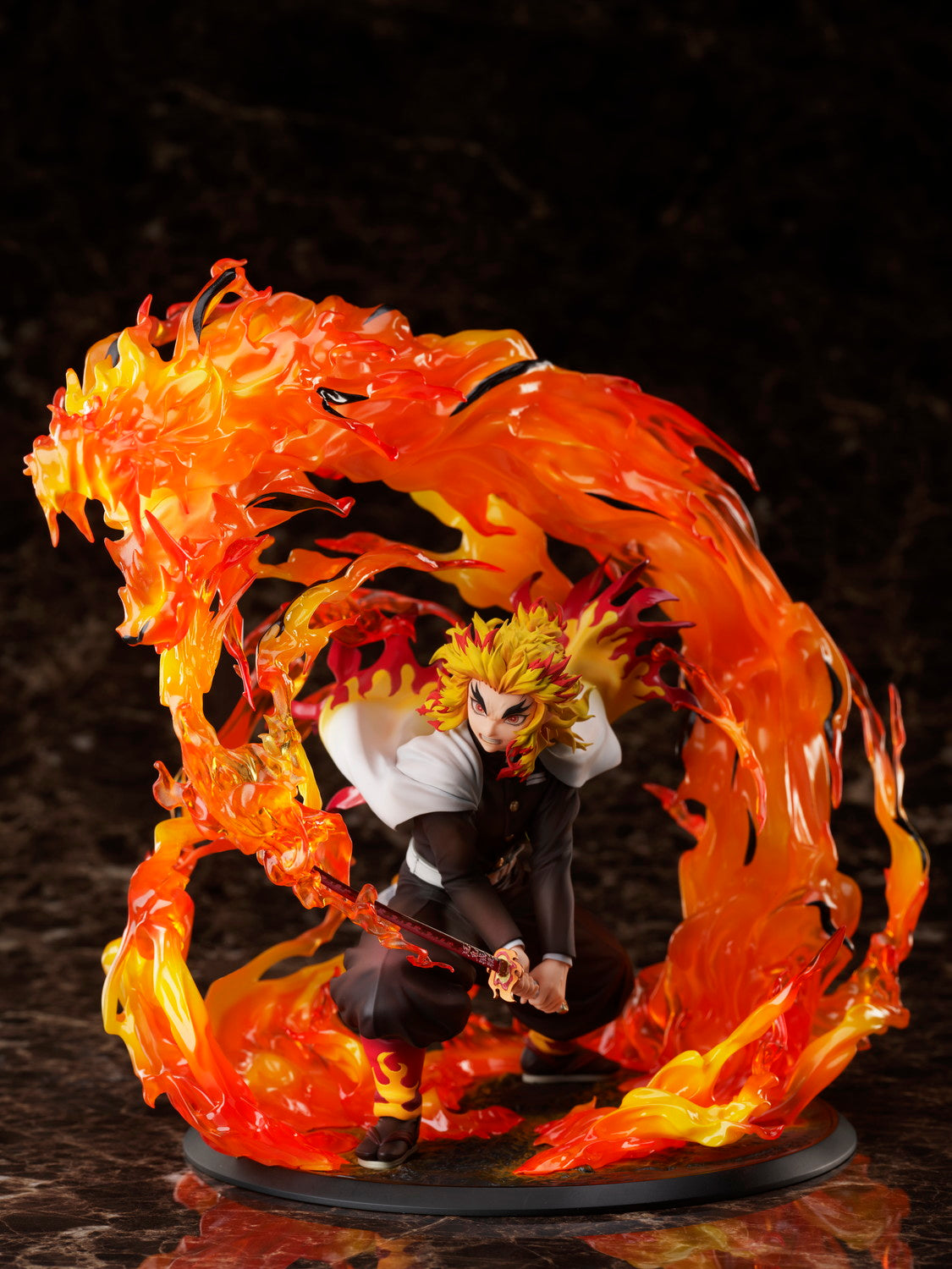 Demon Slayer: Kimetsu no Yaiba Kyojuro Rengoku 1/8scalefigure