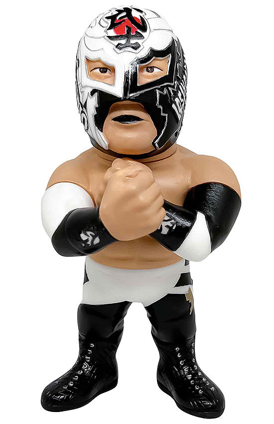 16d Collection 026: NEW JAPAN PRO-WRESTLING BUSHI (Black and White Costume)