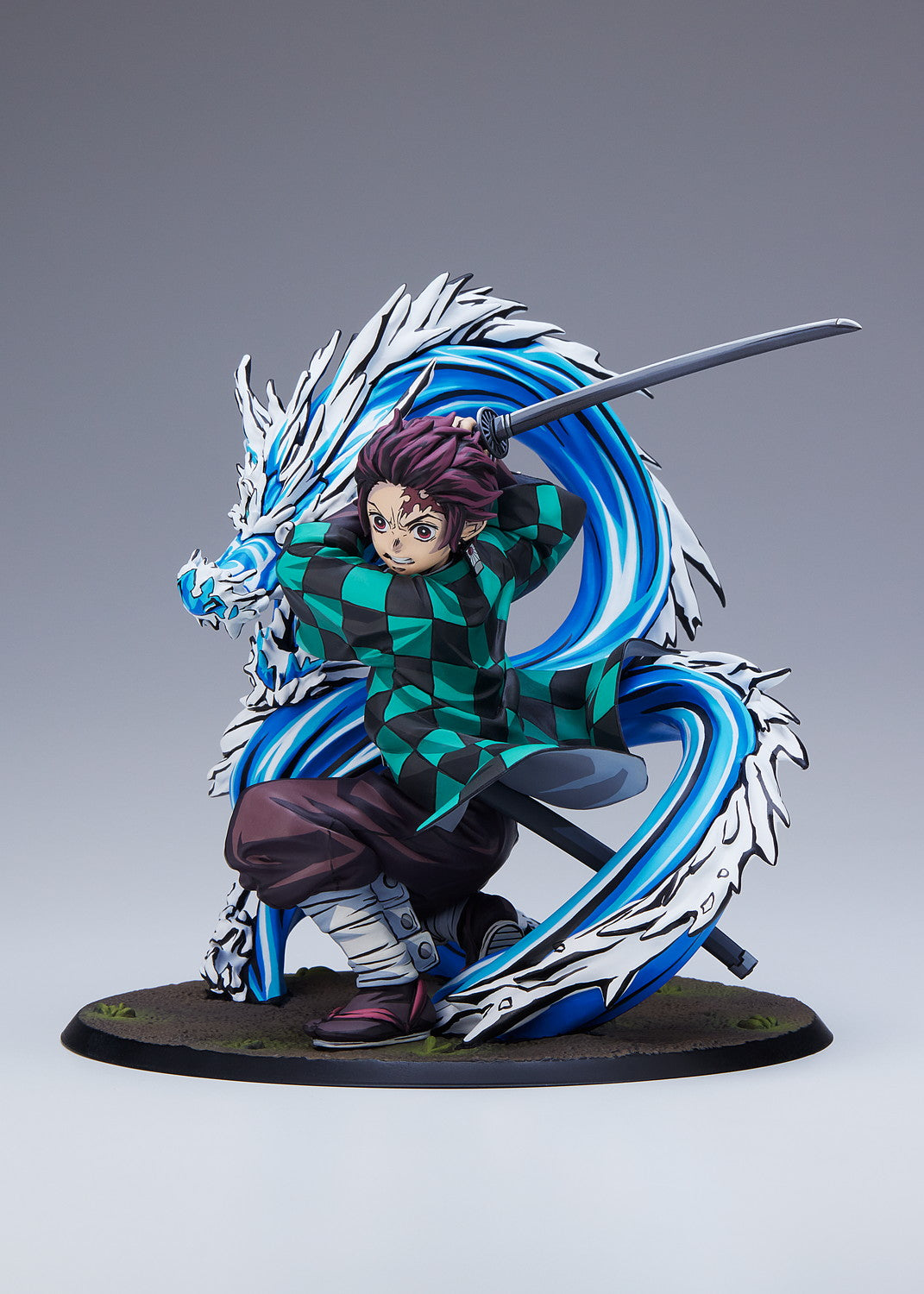 Demon Slayer: Kimetsu no Yaiba Tanjiro Kamado Total Concentration Paint Ver. 1/8scalefigure