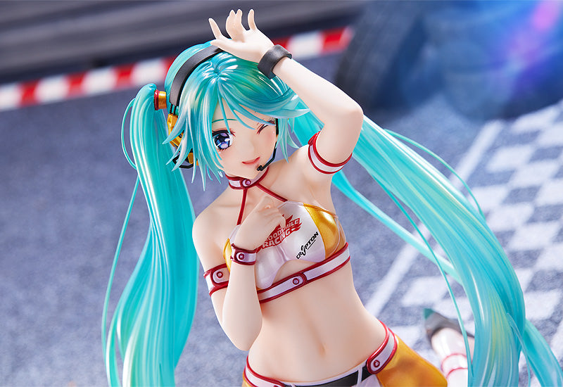 Racing Miku 2010 Ver. Art by Kentaro Yabuki