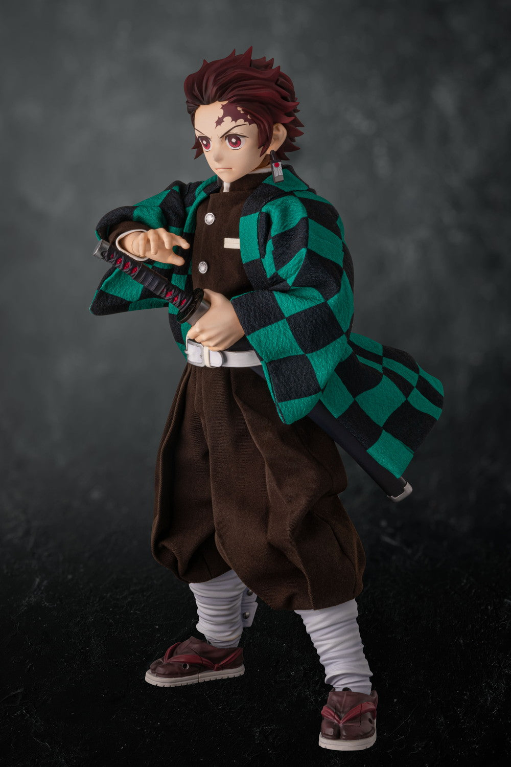 Demon Slayer: Kimetsu no Yaiba Tanjiro Kamado 1/6scale Actionfigure