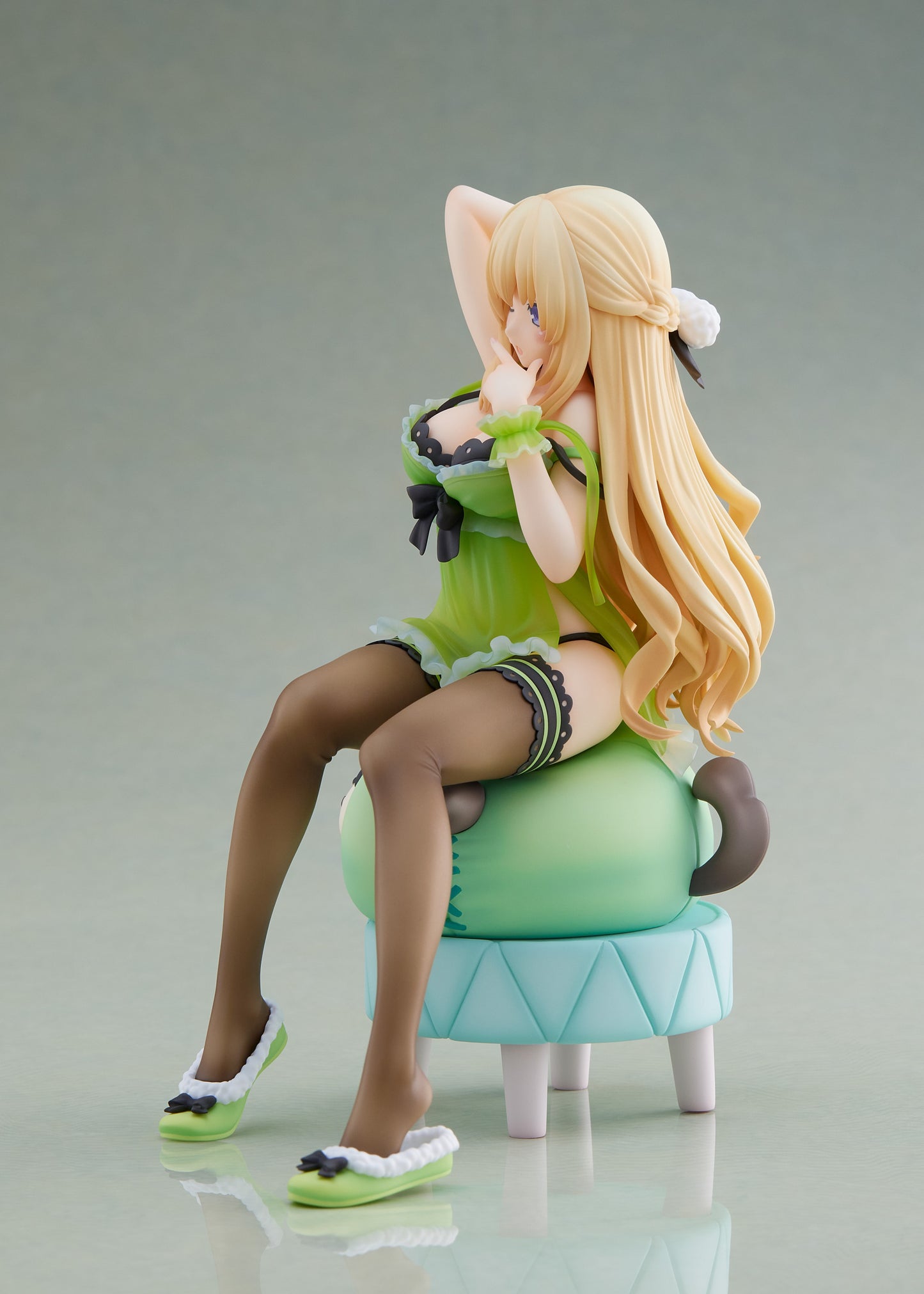 Hyperdimension Neptunia Vert Wake Up ver. 1:8 PVC Figure