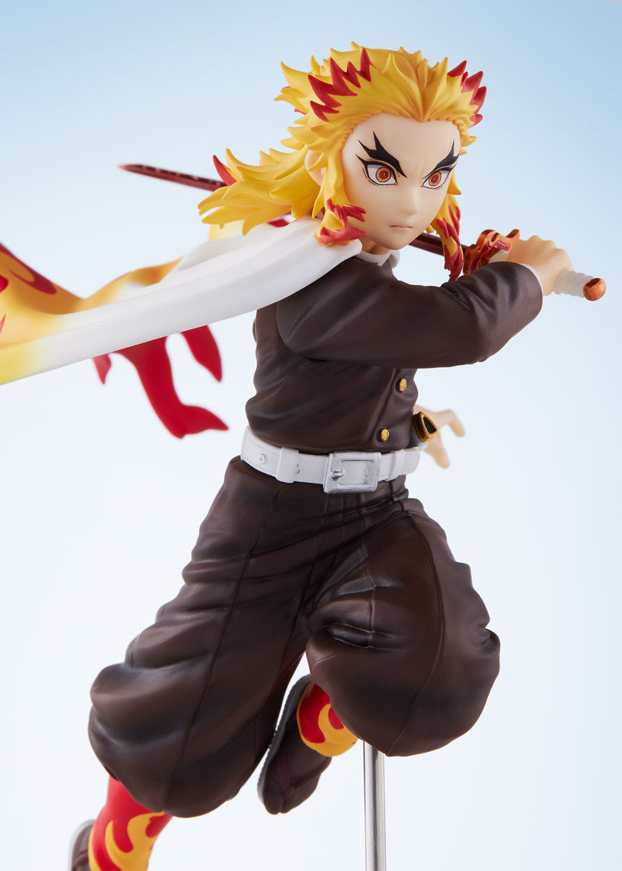 ConoFig Demon Slayer: Kimetsu no Yaiba Kyojuro Rengoku Figure