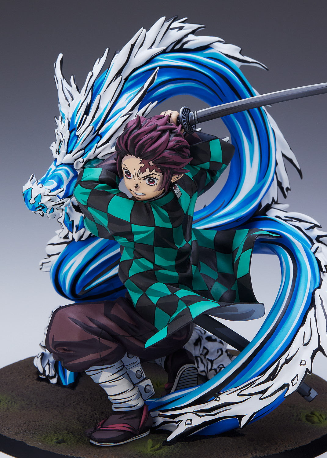 Demon Slayer: Kimetsu no Yaiba Tanjiro Kamado Total Concentration Paint Ver. 1/8scalefigure