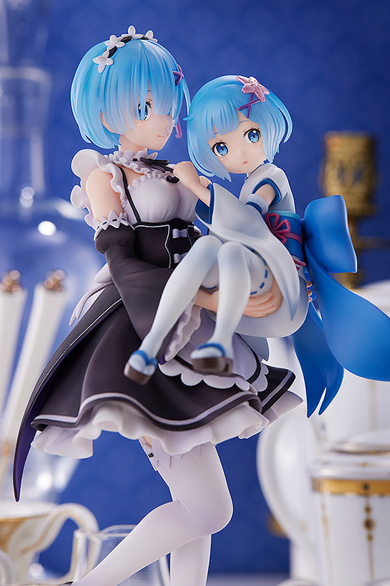 Re:ZERO -Starting Life in Another World- Figure Rem & Childhood Rem