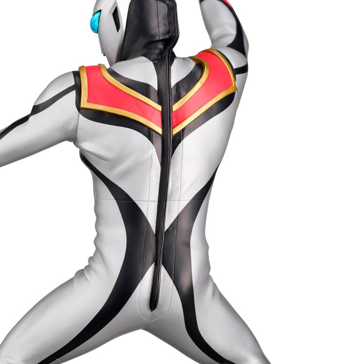 ULTRAMAN TIGA HERO'S BRAVE STATUE FIGURE EVIL TIGA