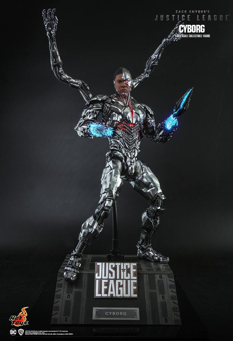 Zack Snyder's Justice League - 1/6th scale Cyborg Collectible Figure