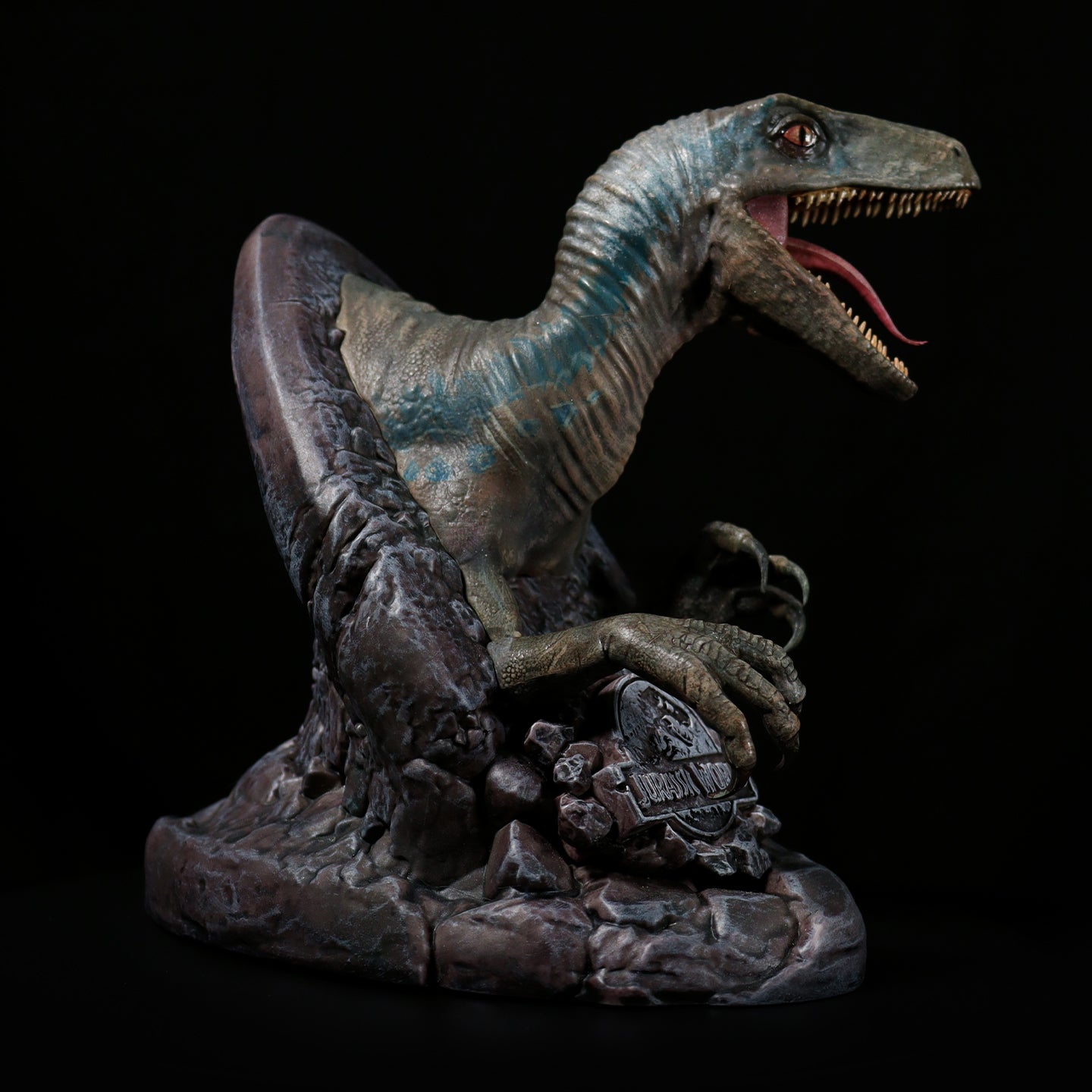 Blue Jurassic World Limited Edition Bust