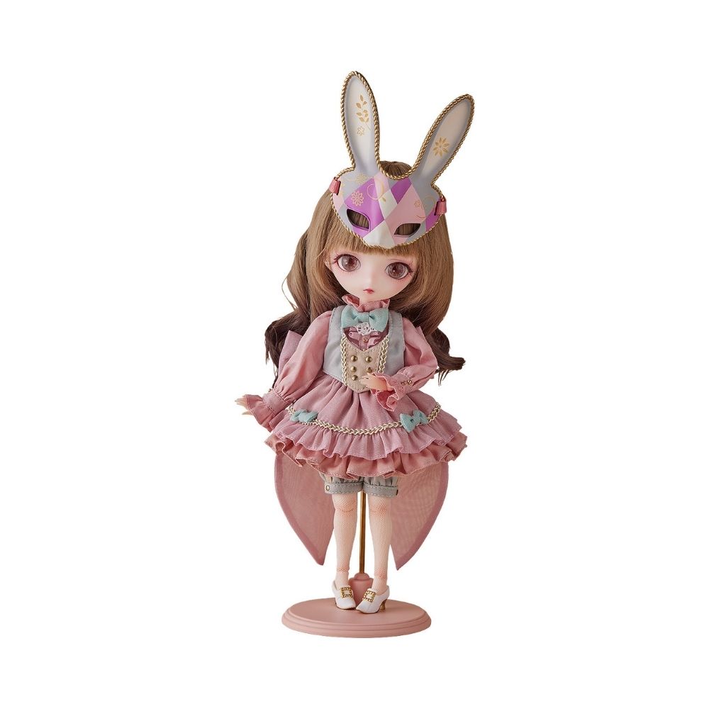 Harmonia bloom Seasonal Doll Beatrice