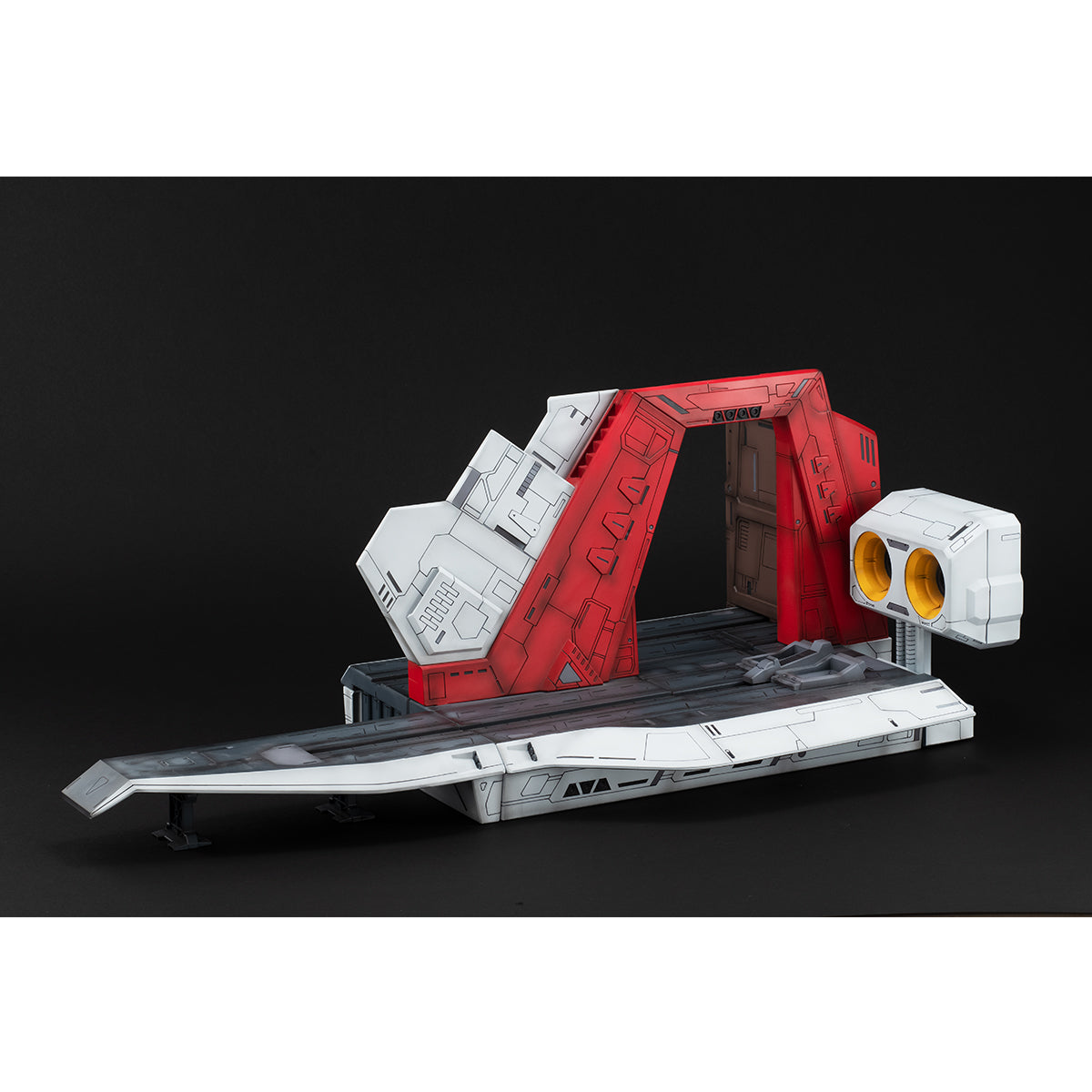 Realistic Model Series Mobile Suit Z Gundam ARGAMA Catapult Deck for １／144 HGUC(repeat)