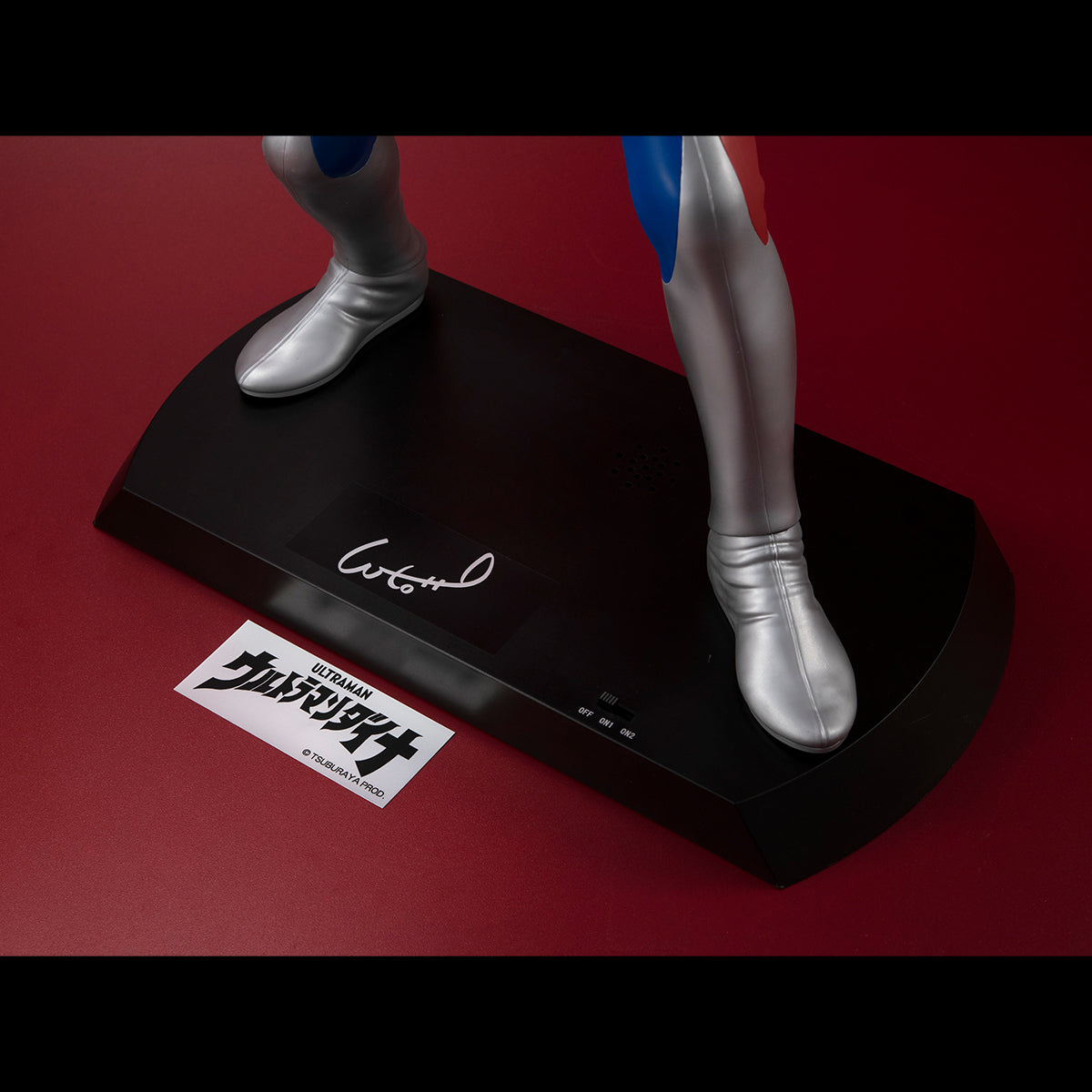 Ultimate Article Ultraman Dyna (Flash type)