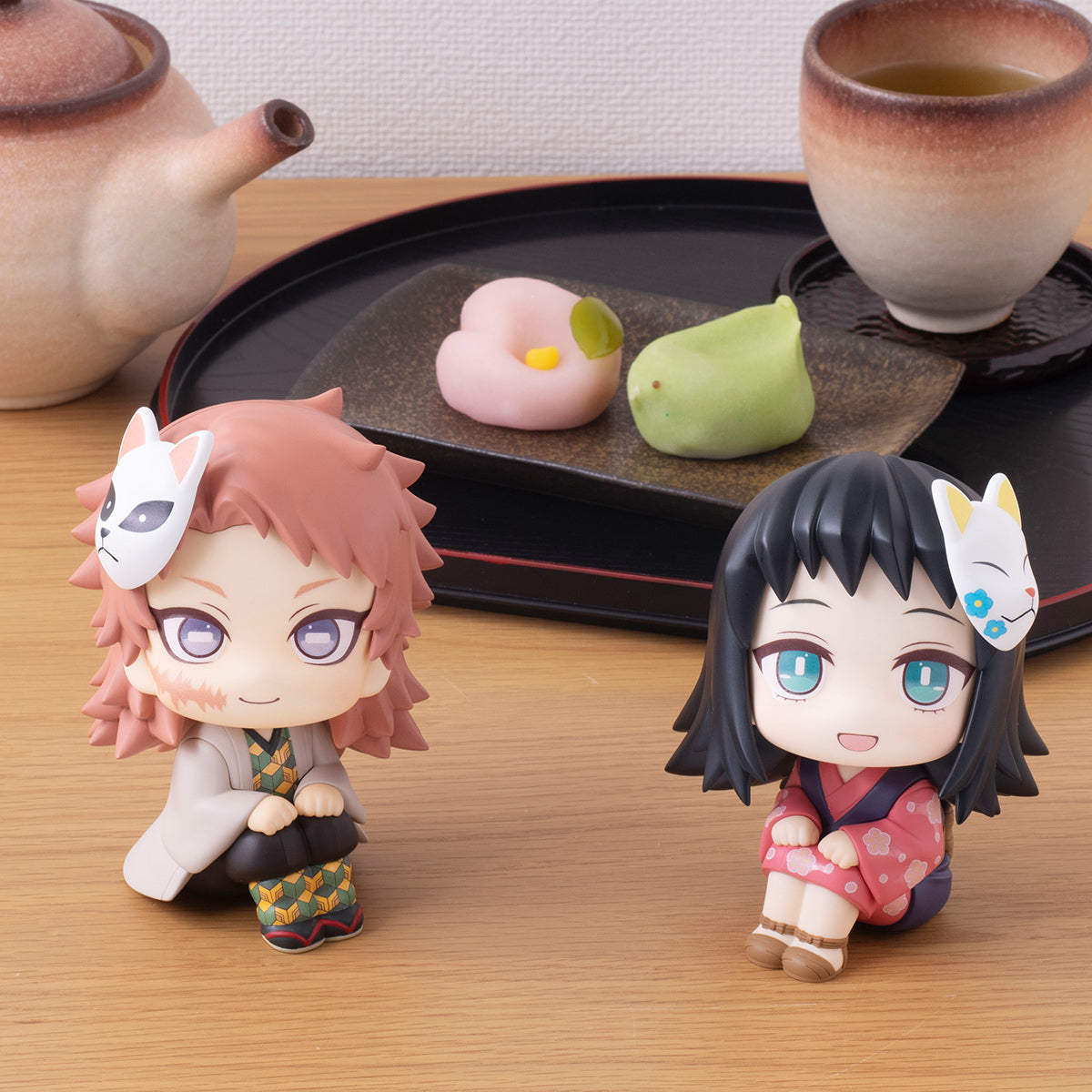 Lookup Demon Slayer： Kimetsu no Yaiba Sabito & Makomo set 【with gift】