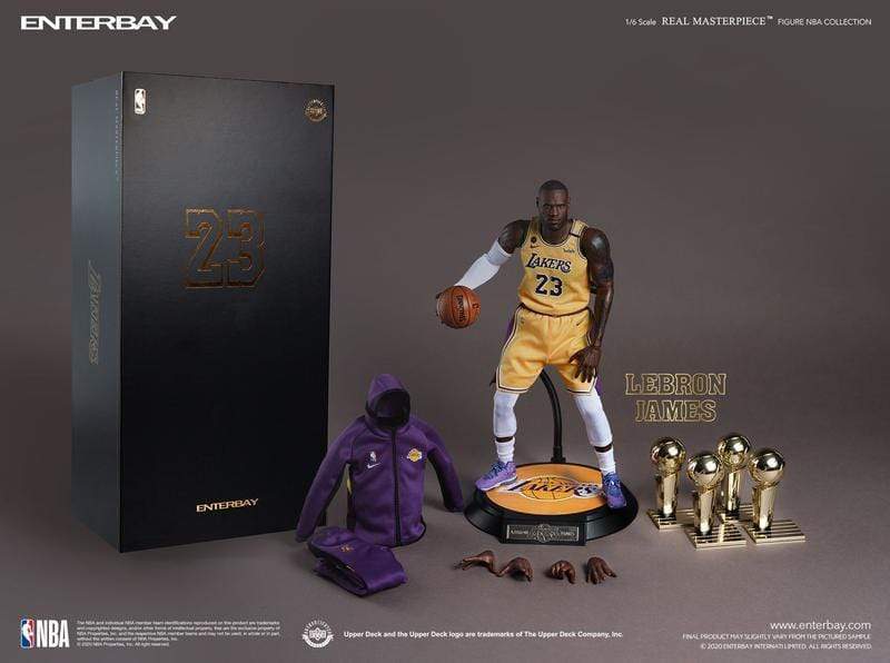 NBA REAL MASTERPIECE LEBRON JAMES (LAKERS HOME) 1/6 SCALE FIGURE