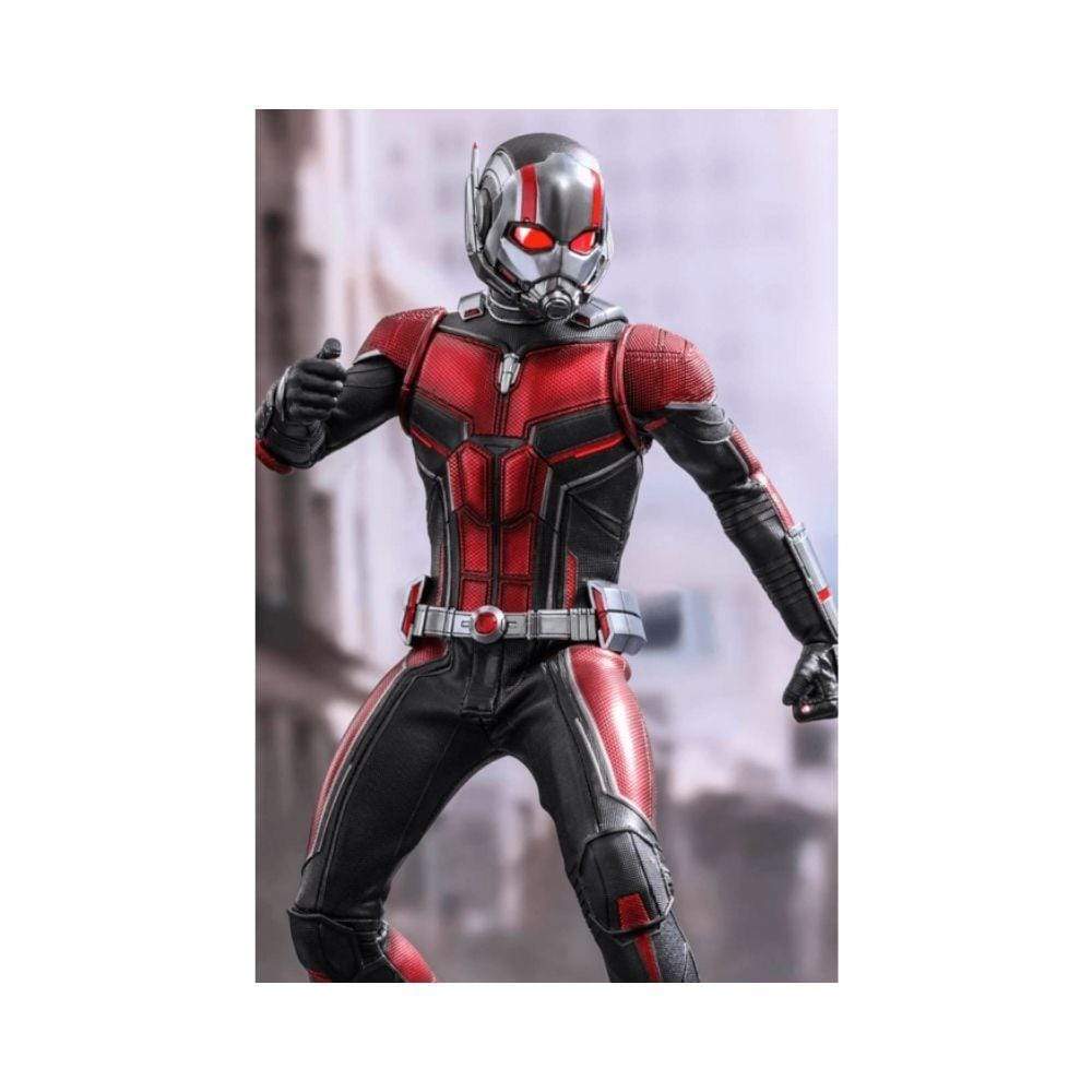 Hot Toys : Ant-Man And The Wasp - Ant-Man 1/6 Scale