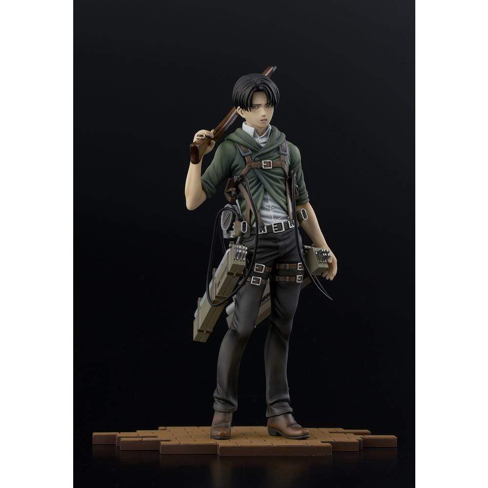 Sentinel 1/7th Scale Attack on Titan Brave-Act Levi (Ver.2A) 1/8 Scale Figure