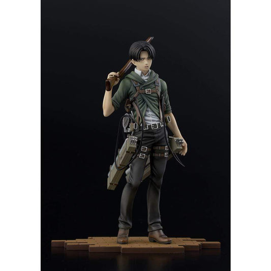 Sentinel 1/7th Scale Attack on Titan Brave-Act Levi (Ver.2A) 1/8 Scale Figure